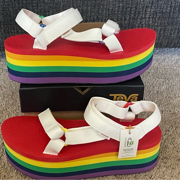 Pride TEVA sandal - Picture 4 of 6